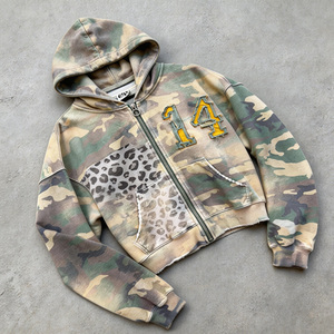 Sudadera con capucha de felpa francesa vintage para hombre, con cremallera, estampado personalizado de leopardo y camuflaje, con efecto desgastado y lavado ácido - Product Image 2