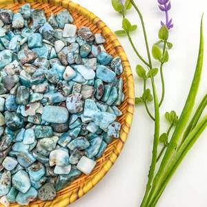 Vente en gros de copeaux de larimar en pierre brute naturelle pierre de guérison Larimar brut <span class=keywords><strong>gravier</strong></span> pierre de cristal de quartz à vendre - Product Image 3