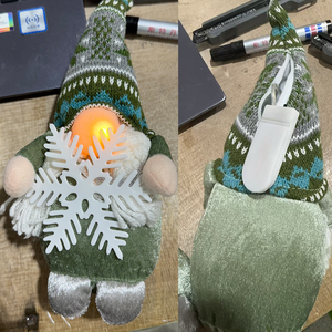 Conjunto de decoración navideña con luces <span class=keywords><strong>Reno</strong></span> <span class=keywords><strong>Rudolph</strong></span> brillante con <span class=keywords><strong>nariz</strong></span> <span class=keywords><strong>roja</strong></span> y regalo de estatua de Gnomo festivo - Product Image 4