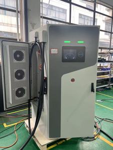 Station de recharge rapide pour véhicules électriques SCU 60 kW, norme européenne, double connecteur CCS2, chargeur rapide DC pour voitures électriques - Product Image 3