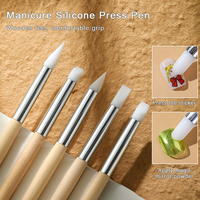 Logo gratuit 5 pièces Nail Art Point Drill Pen Manucure Care Nail Brush Art 5 pinceaux en silicone en bois Nail Dotting Brush Pen