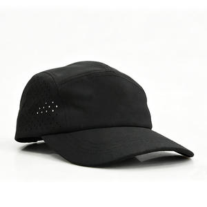 Gorra de Camping Blanca, Perforada, Transpirable, de Secado Rápido, con Logotipo Personalizado, Visera Curva, para Senderismo y Actividades al Aire Libre - Product Image 3