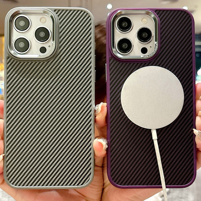 Luxury Carbon Fiber Phone Case for iPhone 16 15 14 13 12 11 Pro Max Shockproof Wireless Charging Magnetic Mobile Case Cover