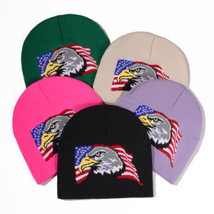 Hiver Chaud Couleur Solide Sports Jacquard Skull Cap Unisex Soft American Flag Bald Eagle Jacquard Knit Beanie With Custom Logo - Product Image 2