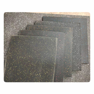 Tapis en caoutchouc anti-fatigue, résistants à l'huile, durables et offrant un soutien confortable pour les sols d'usine, les ateliers industriels et les bureaux debout - Product Image 6