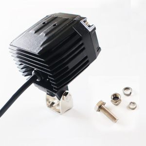 Luz de advertencia LED de aluminio IP65 para montaje en pared, sin reflejos, luz continua, alimentación externa, luz de seguridad para el tráfico - Product Image 2