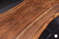 Table à manger en bois massif de Californie moderne, design contemporain, durable et convertible pour la maison, le bureau ou la villa