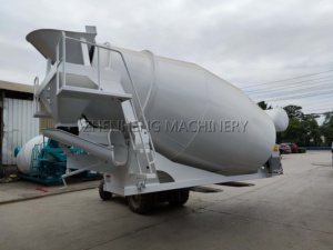 Bétonnière robuste de 10 mètres cubes avec moteur hydraulique, tambour de mélange haute efficacité - Product Image 6