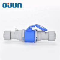 Coupleur électrique IP55 3P 32A 240V OEM Connecteur industriel Prise murale en nylon Bticino Prise murale en porcelaine 12 mois