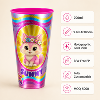 Vente en gros de gobelets en plastique écologiques, design 3D laser, style dessin animé, pour enfants, capacité 700 ml, logo personnalisable, sans BPA, réutilisables