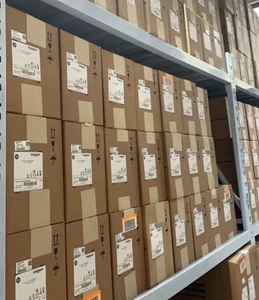 1PC ยี่ห้อใหม่ MFE180 ไดร์เวอร์ MFE180-04AN-046A-4+L518+N8020 ผ่าน DHL/เฟดเอ็กซ์/ยูพีเอสจัดส่งด่วน - Product Image 6