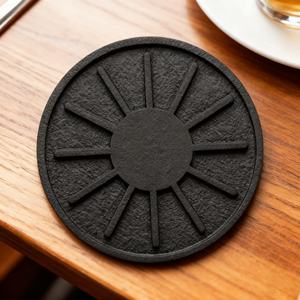 Sous-verres ronds en silicone personnalisés de haute qualité, colorés et antidérapants, parfaits pour empêcher le thé et le café chauds de glisser - Product Image 4