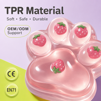 Jouet anti-stress en TPR en forme de patte de chat, réaliste, avec garniture fraise, à rebond lent, souple à presser, vente en gros, direct usine, OEM