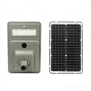Lámpara Solar para Jardín con Certificación CE, IP65 Impermeable, 10W-120W, 51Ah LiFePO4, Sensor de Movimiento de Ángulo Amplio, 50000 Horas de Duración, LED Solar para Exteriores - Product Image 1