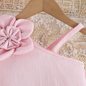 ชุดเสื้อผ้าเด็กผู้หญิงสองชิ้นสุดหรู ดีไซน์ไหล่เดียว ประดับดอกไม้สวยงาม แฟชั่นสำหรับงานปาร์ตี้ฤดูร้อน ลายดอกไม้หลากหลายแบบ - Product Image 4