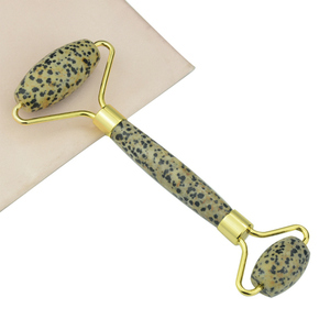 Certification CE Visage Rouleau <span class=keywords><strong>gua</strong></span> <span class=keywords><strong>sha</strong></span> beauté massage du visage rose <span class=keywords><strong>jade</strong></span> rouleau ensemble pour <span class=keywords><strong>le</strong></span> visage avec boîte - Product Image 1