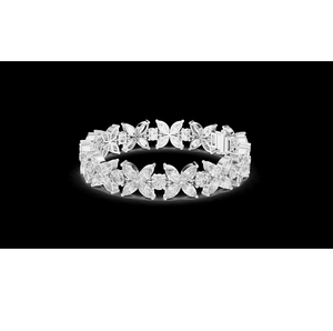 Pulsera de Oro con Flores y Diamantes para Mujer, Elaborada en Oro de 14K y 18K, Chapada en Plata, con un Elegante Diseño Inspirado en Flores, Regalo para Fiestas - Product Image 3