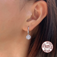 Scintillant Chic 925 en argent Sterling mignon Mini fleur cubique Zircon crochet boucle d'oreille pour femmes fille cadeaux bijoux accessoires