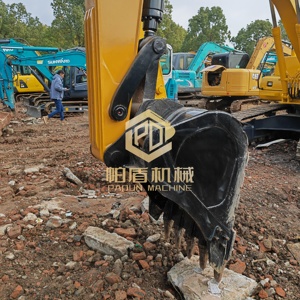 Used Sany SY155C 15 ton crawler excavator, low working hour Sany excavator for farmland renovation and small-<b>scale</b> mining - Product Image 2