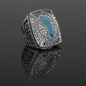 Vente en gros d'anneaux de championnat NCAA 2017, université de Caroline du Nord, plaqué or, alliage de haute qualité, style classique tendance, pour femmes et hommes - Product Image 4