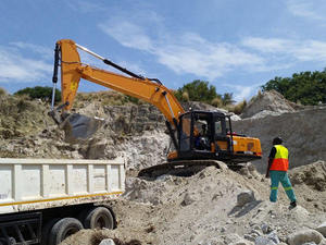 Excavatrice SY3000E de 292 tonnes avec une puissance moteur de 900 kW et une capacité de godet de 15 m³ - Product Image 2