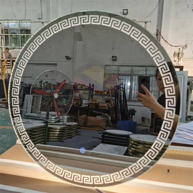 Led Lighted Bathroom Vanity High Quality Wall Mounted Makeup Smart Mirror Illuminated Round Led Mirrors for Wholesale