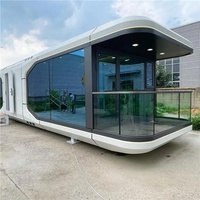 Cabane de luxe en forme de pomme préfabriquée pour projets de glamping, hôtels, complexes hôteliers et maisons de vacances