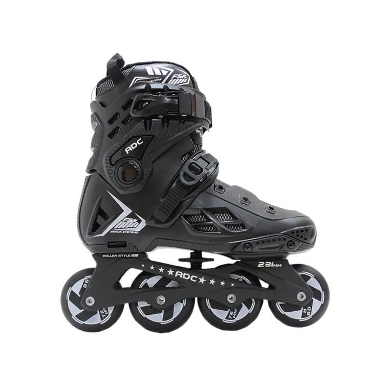دائم عالية تأثير PP الأسطوانة شفرات 4 عجلات حذاء تزلج بعجلات للبالغين مضمنة أسطوانة قابلة للتعديل على الجليد
