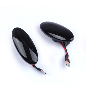 ไฟเลี้ยวข้างแบบ LED รุ่น ADT Sequential Smoked สำหรับรถยนต์ Micra, Juke และ Note สีเหลืองอำพัน - Product Image 3