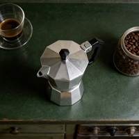 Cafetière Moka Classique Moderne en Aluminium, Bouilloires Écologiques Durables et Portables, Capacité 3/6/9/12 Tasses