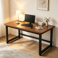 Bureau d'ordinateur en bois moderne et minimaliste avec fonctionnalités de refroidissement, poste de travail modulaire, dimensions personnalisables, haute qualité