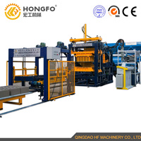 Machine automatique de fabrication de blocs de pavage creux emboîtables QT8-15 pour le ciment