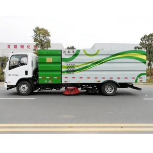 ISUZU 700P 4x2 RHD 9000L Barredora-Lavadora de Calles 4x2 Camión de Barrido de Carreteras en Venta - Product Image 1