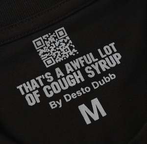 Camisetas de hombre de algodón 100% de rizo estampadas, extragrandes, ecológicas y transpirables con la frase 'THAT'S AWFUL LOT COUGH SYRUP' - Product Image 3