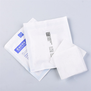 Compresses de Gasa Médica Zhende Dejie 7.5*7.5-8P, Esterilizados y Desinfectados, Gasa Quirúrgica Desgrasada para Apósitos de Heridas - Product Image 2