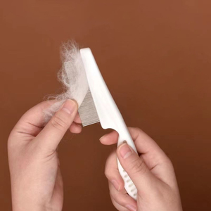 Peigne <span class=keywords><strong>anti</strong></span>-puces pour chiens et chats, peigne métallique à dents fines pour animaux de compagnie, outil de toilettage pour éliminer les puces et les œufs de puces - Product Image 3