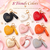 Porte-clés miroir en cuir PU en forme de cœur personnalisé, miroir de poche cosmétique portable avec logo personnalisé pour cadeau