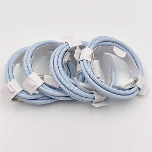 Tête de charge super rapide USB-C 60W pour cordon tressé TYPE C vers TYPE C - Product Image 3