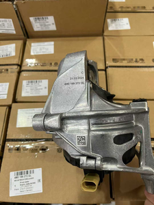 适用于奥迪 Q7 Q5L A4 A6C7 A8 发动机支架橡胶垫 发动机支架橡胶垫 4M0199371CL 4M0199372GL 4M0199371 4M0199372 - Product Image 1