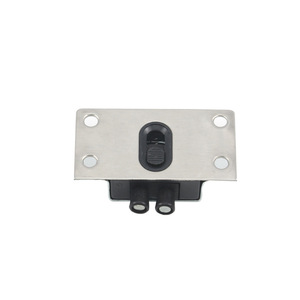 Ruedas ajustables de acero inoxidable engrosado para puertas correderas de armarios y roperos, resistentes al óxido - Product Image 4