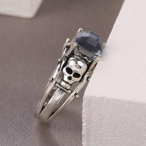 Anillo de cóctel Skeleton para hombre, plata 925, ónix negro, engaste redondo con puntas, regalo, anillos de moda - Product Image 4