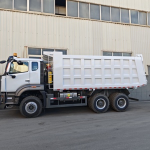 Camión Volquete Sinotruk de 60 Toneladas, Todoterreno, para Minería, 6x4, 20-22 Metros Cúbicos, Nuevo Camión Volquete Sino Howo NX en Venta - Product Image 4