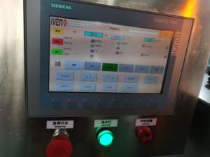 Línea de producción de llenado de viales de oncología inyectable Auto OEB5 con aislador y liofilizador - Product Image 6