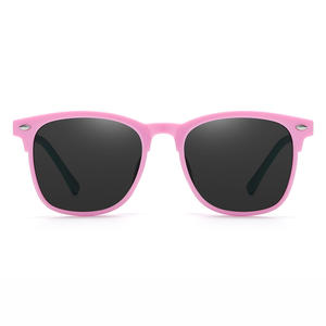 Superhot Kids Eyewear 77226 Moda 2024 Niños <span class=keywords><strong>Niñas</strong></span> <span class=keywords><strong>Gafas</strong></span> <span class=keywords><strong>de</strong></span> <span class=keywords><strong>sol</strong></span> polarizadas cuadradas <span class=keywords><strong>para</strong></span> <span class=keywords><strong>adolescentes</strong></span> - Product Image 2
