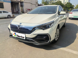 Venta al por Mayor de Fábrica de Autos Eléctricos Baratos, Sedán de 4 Puertas y 5 Asientos, <span class=keywords><strong>421</strong></span> KM de Autonomía, 140 km/h, 50-70 kWh, Vehículos Eléctricos Usados Dongfeng Venucia - Product Image 2