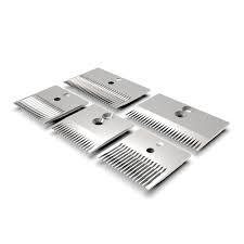 Cuchilla de Corte Motorizada de Alta Precisión para Moldes de Neumáticos |   Cuchillo duradero de acero al carbono con punta de goma para remover residuos |   Reparación de Neumáticos Industriales - Product Image 4