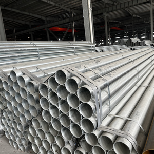 El <span class=keywords><strong>precio</strong></span> por metro 1,5 pulgadas 2 pulgadas <span class=keywords><strong>poste</strong></span> de luz de Calle 6 <span class=keywords><strong>metros</strong></span> 12M 200mm 300mm ERW tubo de acero galvanizado - Product Image 2