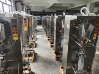 Machine de remplissage de liquide automatique sj1000 Ro purification de l'usine d'eau démarrer une entreprise de purification
