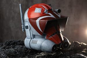 หมวกกันน็อคกัปตันเวน รุ่นอาร์ค คอมมานเดอร์ จากโรงงานดั้งเดิม ของสะสมระดับดีลักซ์ สำหรับคอสเพลย์สตาร์ วอร์ส โคลนทรูเปอร์ - Product Image 6