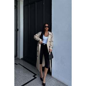 Manteau trench vintage pour femme Jamel Hosanna, simple boutonnage, en cuir imprimé peau de serpent avec rembourrage en coton, décoration hivernale - Product Image 1